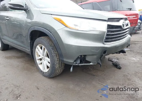 2015 Toyota Highlander Le V6 из США, поврежденный, VIN 5TDBKRFH5FS131791